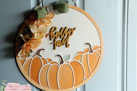 Paint and Decorate a Wooden Fall Sign from Hobby Lobby Fall Wall Decor Diy, Door Video, Painted Wood Crafts, Hobby Lobby Fall, Pumpkin Paint, Fun Thanksgiving Crafts, Dollar Tree Pumpkins, Pumpkin Wall, Halloween Ghost Decorations