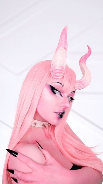 Madeyewlook Makeup, Pink Devil Makeup, Sfx Makeup Aesthetic, Pink Demon Costume, Lucifer Makeup, Succubus Makeup Halloween, Devil Cosplay, Pink Demon, Demon Cosplay Makeup