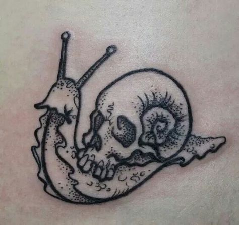 Acab Tattoo, Snail Tattoo, Upper Back Tattoos, Inspiration Tattoos, Tattoo Flash Art, Dream Tattoos, Dope Tattoos, Little Tattoos, Simplistic Tattoos