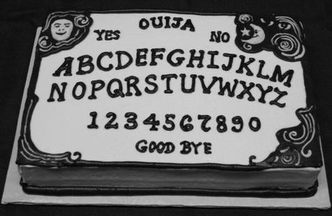 ouijaboardcake - Google Search.   9x 13 pan Download template countryliving.com/ouijacake Then upload it to cakeart.us and for 4.75 they will turn it into 8x 10 sheet edible wafer paper. Level top and frost cake with white buttercream . Center wafer paper. Using a pastry bag add  piped frosting around edges. Great for Fri  the 13 th, too! Frosting Decorating, Unusual Wedding Cakes, Samhain Halloween, Ouija Board, Halloween Desserts, Halloween Cakes, Halloween Recipes, Halloween Birthday, Pretty Cakes