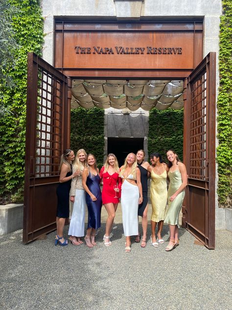 Napa Girls Trip, Wine Aesthetic, 30th Bday, Valley Girls, Napa Valley, Travel Goals, Wine Country, Spa Day, Travel Aesthetic