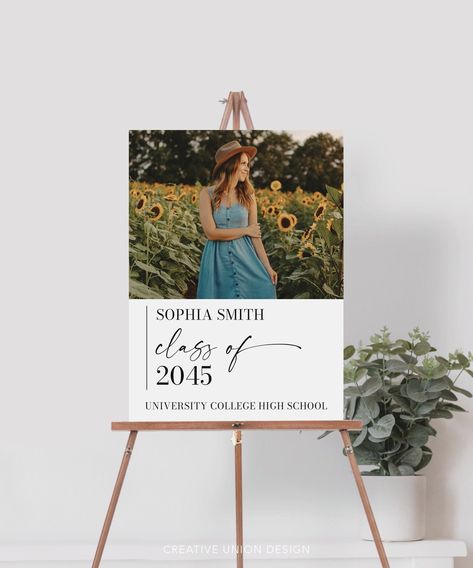 Graduation Party Welcome Sign Template, Minimal Aesthetic, Grad Party, Graduation Decorations, Instant Download, Photo Graduation Sign, 2024 Graduation Party Welcome Sign, Graduation Welcome Sign, Senior Stuff, Party Entrance, Grad Party Decorations, Party Welcome Sign, Graduation Signs, Welcome Sign Template, Flag Photo