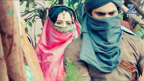 #Salim & #Anarkali #SaNar From #JodhaAkbar  ❤❤😘😘😍😍 Salim Anarkali Jodha Akbar, Salim Anarkali, Jodha Akbar, Love Couple Photo, Couple Photo, Love Couple, Anarkali, Couple Photos, Beauty