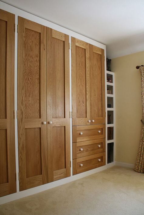 https://charliecaffynfurniture.co.uk/portfolio-item/built-in-oak-wardrobe/ Oak Built Ins, Wardrobe Wall, Bedroom Built In Wardrobe, Oak Wardrobe, Built In Cupboards, Wood Wardrobe, British Furniture, Oak Bedroom, Build A Closet