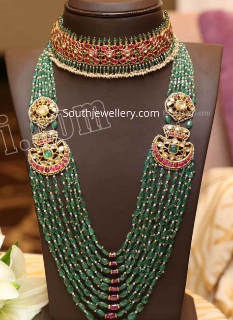 Kundan choker and emerald beads haram photo Beads Haram, Emerald Set, Choker Necklace Designs, Kundan Choker, Beautiful Gold Necklaces, Pearl Necklace Designs, Jewelry Set Design, Beaded Necklace Designs, Antique Jewelry Indian