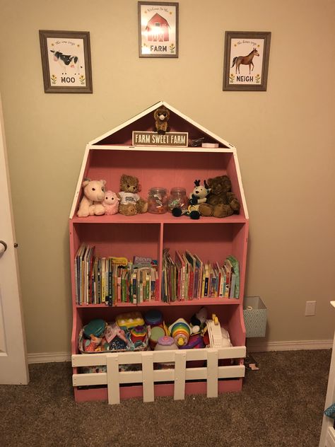 Farm Playroom Ideas, Farm Theme Playroom, Farm Girl Nursery, Farm Playroom, Barn Bookshelf, Baby Farm Animals Nursery, Barnyard Bedroom, Bookcase Dollhouse, Farm Theme Nursery