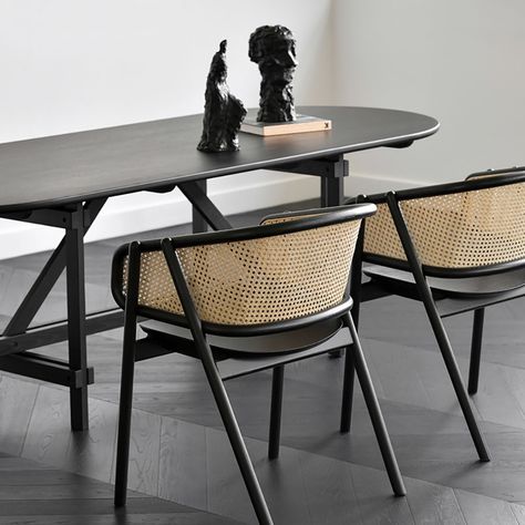 Black Japandi, Curved Back Dining Chair, Black Dining Chairs Modern, Chic Dining Chairs, Cane Dining Chairs, Chair Rattan, Dining Room Design Modern, Luxury Dining Chair, Dinning Set