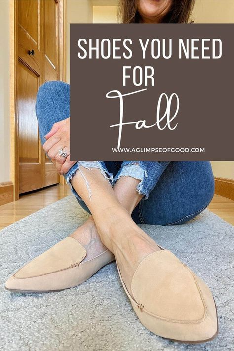 All the feels of fall for your feet! Flats, booties, sneakers, loafers –even a pair for the snow– 👠👟👠 #fallshoes #shoeshopping #chapter50 #style40 #styleat40 Fall Flat Shoes Women, Flat Winter Shoes For Women, Fall Flats For Women, Women’s Fall Shoes, Essential Fall Shoes, Fall Casual Shoes, Fall Shoes Flats, Winter Work Shoes, Office Flats