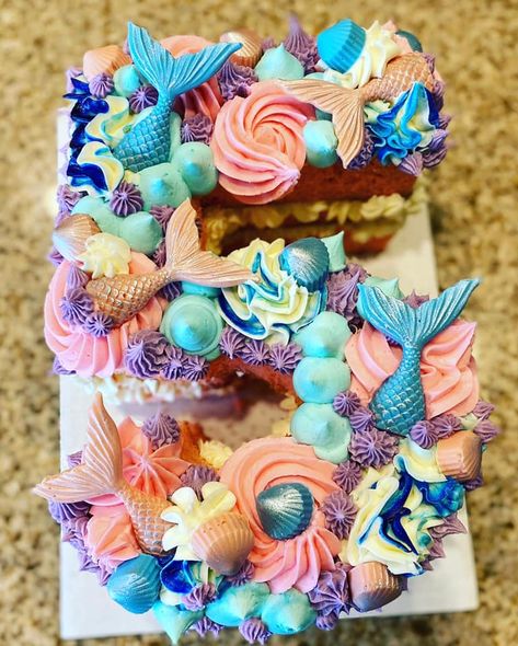 Number 5 Mermaid Cake, 5 Mermaid Cake, Luau Birthday Party, Luau Birthday, Mermaid Cakes, Number 5, 5th Birthday, Custom Cakes, 4th Birthday