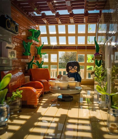 Lego Dream House, Lego Interior Design, Lego Scenes, Lego Hacks, Disney Lego, Lego House Ideas, Lego Sculptures, Vintage Lego, Lego Modular