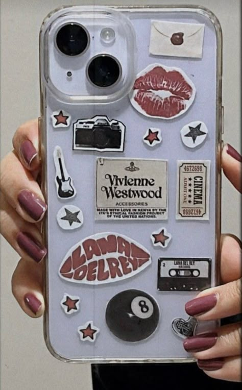 Coquette Clear Phone Case, Phone Cases Homemade, Iphone Aesthetic Cover, Cover Aesthetic Iphone, Clear Phone Case With Stickers, Cover Phone Ideas, Iphone Case Covers Aesthetic, Sticker Phone Case Aesthetic, Iphone Cases Aesthetic Stickers