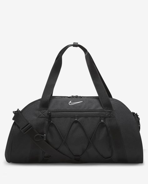 Nike One Club Women's Training Duffel Bag (24L). Nike ZA Outfit Ideas For 6th Grade, Gym Pack, Nike Gym Bag, Nike Duffle Bag, Mochila Nike, Mens Duffle Bag, Gym Club, Nike Bags, Duffel Bags