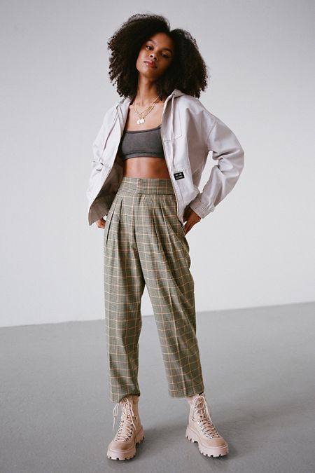 Jeans, Pants + Leggings on Sale for Women | Urban Outfitters Canada Artsy Classy Outfits, Patterned Pants Outfit, High Waisted Trouser Pants, Cropped Trouser, Accessory Inspo, Patterned Pants, Female Clothes, Teenage Fashion, Birthday List