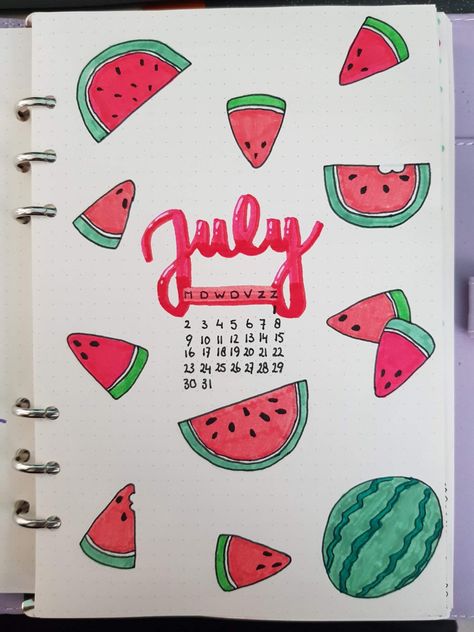 Jurnal Bullet Ideas, July Bullet Journal Cover, Books To Write, Write A Diary, Journal Inspiration Quotes, Journal Monthly Cover, White Board Drawings, July Bullet Journal, Bullet Journal Hand Lettering