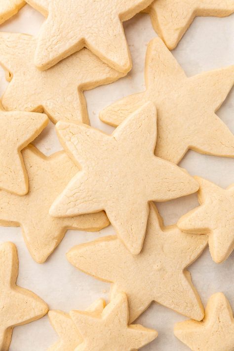 Gluten-Free Sugar Cookies Almond Paste Cookies, Healthy Christmas Cookies, Almond Sugar Cookies, Almond Meal Cookies, Gluten Free Sugar Cookies, Almond Flour Cookies, No Flour Cookies, Shaped Cookies, Healthy Cookie Recipes