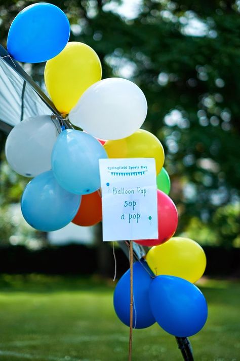 Summer Fair Stall Ideas, Game Stall Decoration Ideas Fair, Fair Stall Ideas, Summer Fair Ideas, Summer Fete Stall Ideas, Summer Fair Stalls, County Fair Animal Stall Decorations, Games For Funfair Stall, Christmas Fayre Ideas