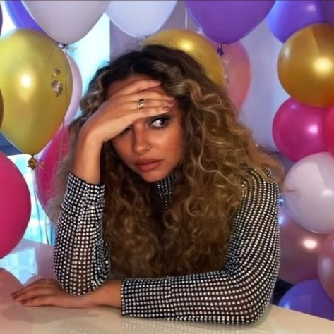 Jade Amelia Thirlwall, Weird Photos, Face Meme, What Do You Meme, Meme Reaction, Leigh Anne Pinnock, Jade Thirlwall, Leigh Anne, You Meme