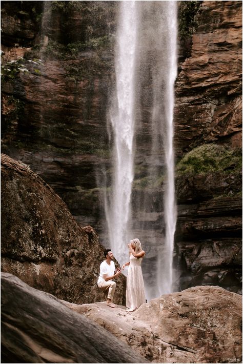 Waterfall Proposal Ideas, Proposal Waterfall, Cute Wedding Proposals, Private Engagement Proposal, Private Engagement, Waterfall Proposal, Wedding Proposal Ideas Engagement, Waterfall Photoshoot, Dream Proposal