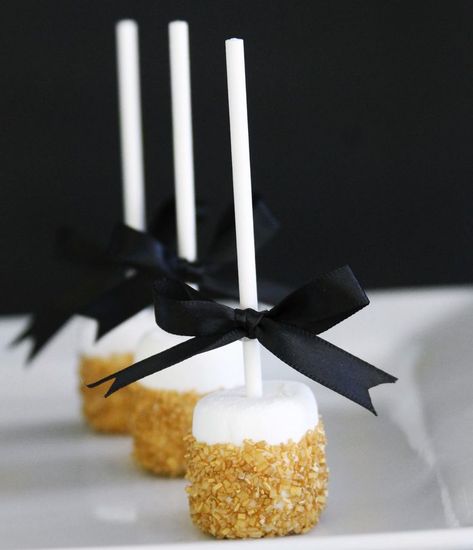 Silver and Gold party ideas, recipes and DIY decor. Lots of elegant party ideas in black, silver and gold. Most of these party recipes can be done in minutes including this gold sprinkle marshmallow recipe! Awards Party Ideas, Black And Gold Party Decorations, Academy Awards Party, Gold Sprinkles, Store Bought Cake, Awards Party, Gold Party Decorations, Recipes With Marshmallows, Gold Birthday Party