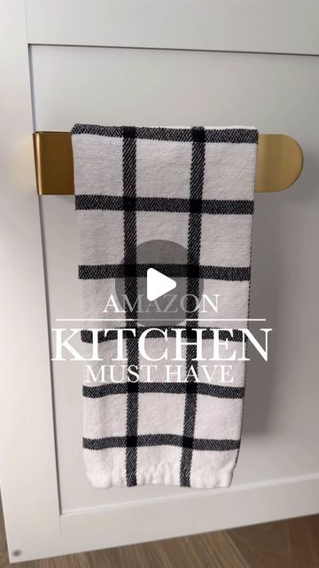 Where To Hang Dish Towels In Kitchen, Where To Hang Kitchen Towels, Kitchen Towels Hanging Ideas, Bathroom Hand Towel Ideas, Towel Hanging Ideas, Home Decor Amazon Finds, Decor Amazon Finds, Organic Modern Home, Kitchen Towels Hanging