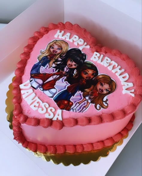 Bratz Theme Cake, Bratz Dolls Birthday Party, Brats Birthday Party Ideas, Brats Birthday Theme, Brats Cake, Bratz Birthday Theme, Bratz Party Ideas, Bratz Cake Ideas, Bratz Party Theme