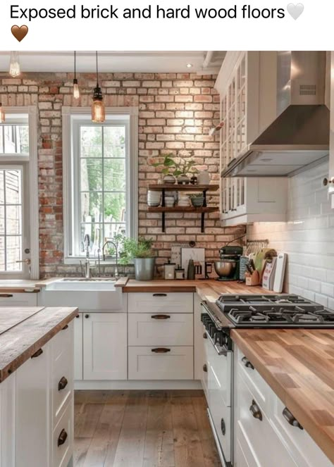 Industrial Brick Kitchen, Brown Kitchen Design, Brick Kitchen Ideas, Outdoor Oasis Patio, Exposed Brick Kitchen, Minimalistic Home Decor, Country Industrial, Patio Decor Ideas, Idea Aesthetic