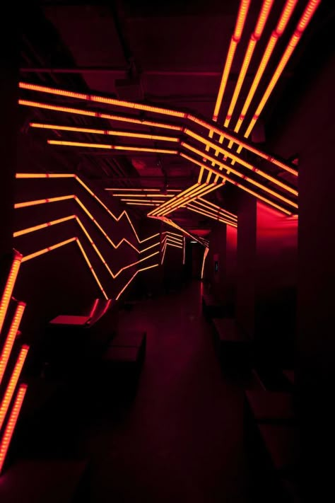 Light Art Installation, Club Lighting, Nightclub Design, Visual System, Lounge Bar, Futuristic Interior, Led Tubes, Stage Lighting, Club Design