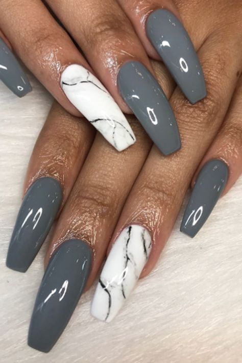 Gray Is the New Black — Jump on the "Gray Space" Nail Trend With These Inspiring Looks Gray And Silver Nail Designs, Nardo Grey Nails, Dark Grey Nail Ideas, Simple Grey Nails, Grey Nail Ideas Acrylic, Blue And Grey Nails, Dark Gray Nails, Grey And White Nails, Ginger Nails