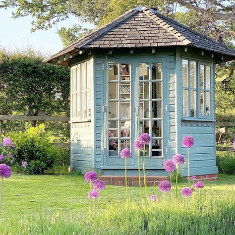 Hexagonal Summerhouse, Door Greenhouse, Corner Shed, Grandma House, Walnut Island, Garden Huts, Medicine Garden, Corner Sheds, Apartment Designs