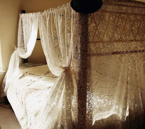 Lace bed curtains Lace Bed Curtains, Bunk Bed Curtains, Bed Canopy With Lights, Curtains Bed, Vintage Decorating, Shabby Chic Antiques, Lace Bedding, Country Vintage, Dreams Beds