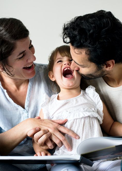 Happy parents laughing together with daughter | premium image by rawpixel.com / Gade School Invitation Card, Parents Images, Laughing Together, Parenting Photos, Parenting Daughters, Childhood Pictures, Happy Parents, Child Rearing, Newborn Twins