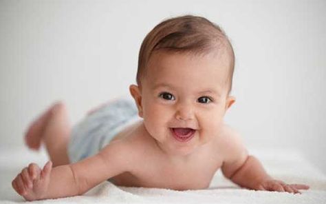 Popular Baby Names, Baby Reading, Breastfed Baby, Baby Images, Foto Baby, Baby Skin Care, Carrie Fisher