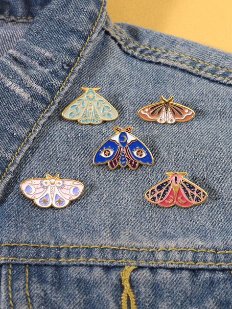 Cute Moth, Lehenga Red, Enamel Badges, Butterfly Pin, Cute Butterfly, Enamel Brooch, Butterfly Brooch, Hard Enamel Pin, Cute Pins