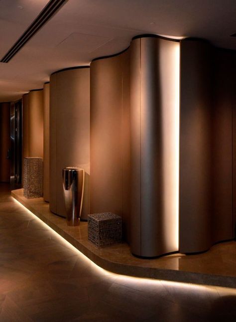 Steel Projects, Lobby Decor, Corridor Design, Spa Interior, Leather Wall, Curved Walls, Hotel Interior Design, Lobby Design, Private Club