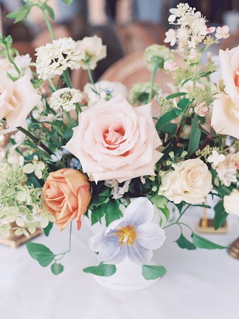 Featured Photographer: Barrie Anne Photography; Wedding centerpieces ideas. Wedding Centerpieces Ideas, Magical Decor, La Tavola Linen, Wedding Centerpiece Ideas, Bride Planning, Centerpieces Ideas, Chateau Wedding, Blue Charm, Rental Decorating