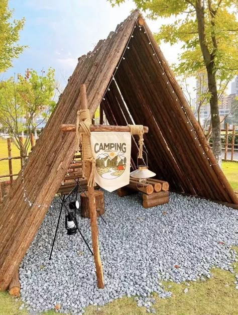 Campsite Decorating, Patio Decorating Ideas Apartment, Auto Camping, Patio Grande, Bamboo House Design, Boho Patio, Outdoor Shelters, Bamboo House, Budget Patio