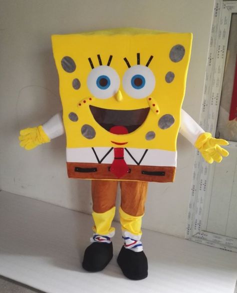 CosplayDiy+Unisex+Mascot+Costume+SpongeBob+Mascot+Costume+Cosplay+For+Celebration+Party Sponge Bob Costume, Up Trunk Or Treat, Spongebob Costumes, Spongebob Squarepants Party, Dress Up Trunk, Halloween Costumes Dress, Spongebob Halloween, Spongebob Costume, Sponge Bob Party