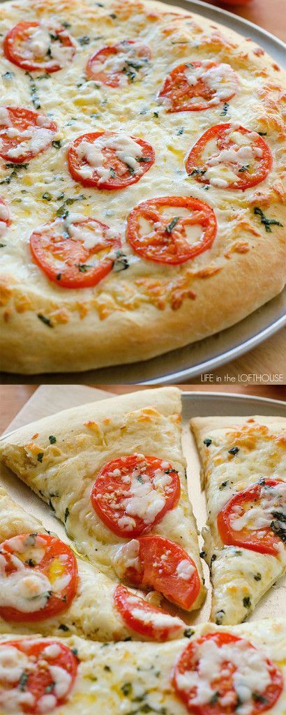 Margherita Pizza Life In The Lofthouse, Margherita Pizza Recipe, Margarita Pizza, Pizza Margherita, Pizza Recipes Homemade, Margherita Pizza, God Mat, Pizza Hut, Pizza Party