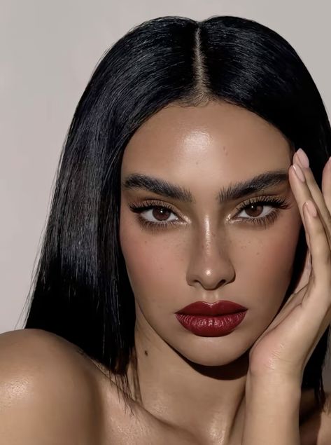 Sultry Makeup Looks, Red Makeup Looks, Night Beauty Routine, Red Lips Makeup Look, Sultry Makeup, Maquillage On Fleek, Romantic Makeup, Red Lipstick Makeup, Date Night Makeup