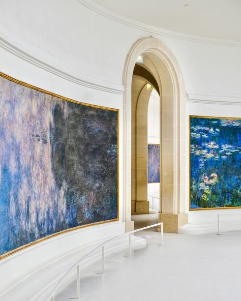 Take a virtual tour of an empty Musée de l'Orangerie - one of my 2020 highlights! #MuseeDeLOrangerie #Orangerie #OrangerieMuseum #Monet #ClaudeMonet #MonetParis #MonetWaterLillies #WaterLily #WaterLillies #Impressionist #Impressionism Monet Water Lilies Orangerie, Monet Water Lilies Color Palette, Monet Paris Museum, France Art Museums, Monet Like Paintings, Orangerie Museum Paris, Paris Orangerie, Monet Orangerie, Claude Monet Museum