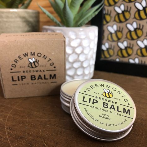 Lip Balm Tin Packaging, Lip Balm Containers Packaging, Lip Balm Packaging, Calendula Salve, Lip Balm Tin, Organic Packaging, Body Tips, Honey Brand, Lip Balm Containers