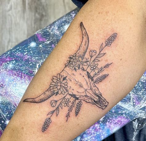 Leg Tattoo Ideas For Men Calves, Long Horn Cow Tattoo For Women, Girly Longhorn Tattoo, Bull Skull Tattoo Placement, Bull Skull Leg Tattoo, Cowhead Skull Tattoo, Highland Cow Skull Tattoo, America Tattoo For Women, Best Forearm Tattoos