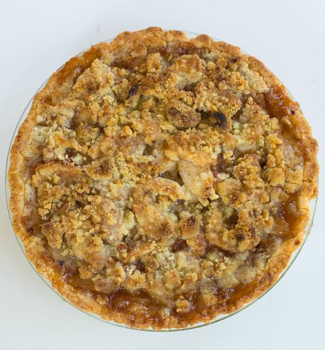 Maple-Apple Pie with Walnut Crumb Topping | browneyedbaker.com #recipe Maple Apple Pie Recipe, Maple Apple Pie, Brown Eyed Baker, Apple Pie Recipe, Apple Pie Recipes, Baked Goodies, Crumb Topping, Crumble Topping, Pies & Tarts