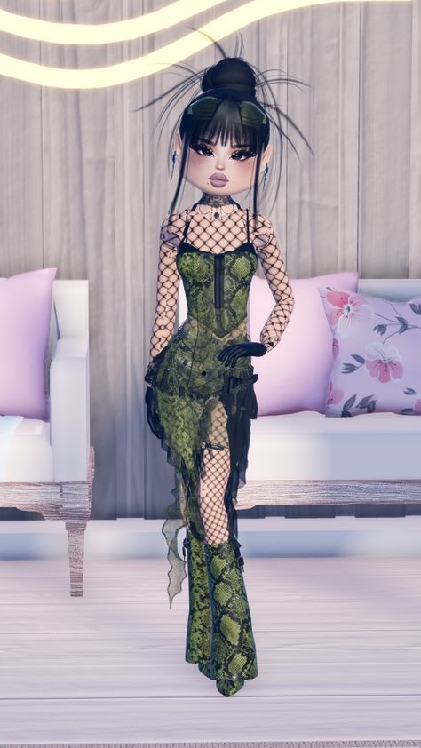 Theme: model photo shoot  Dress to impress Dress To Impress Outfits Roblox Game Theme Model Photoshoot, Dit Model Photoshoot Theme, Di Overdressed Theme, Di Instagram Model Theme, Dress To Impress Outfit Ideas Theme Instagram Model, Shego Dress To Impress, Dti Theme Photographer, Dti Theme Patterns, Dress To Impress Theme Date Night