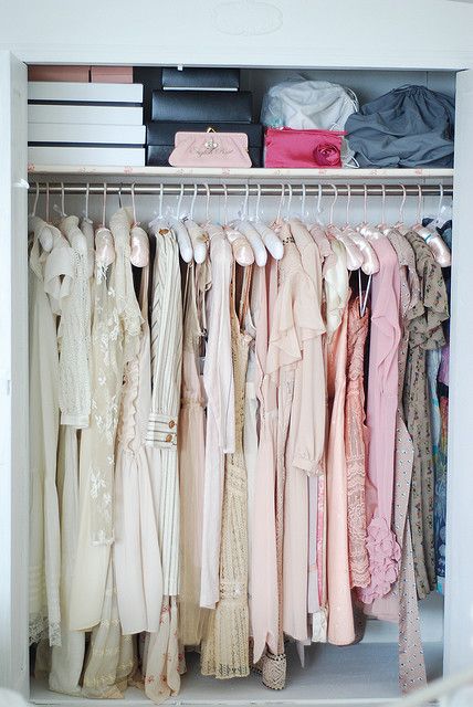 Love the vintage-yness of it, but dislike the lack of color. Dresses Closet, Pretty Closets, Dream Closets, Closet Inspiration, Closet Space, Looks Style, Closet Organization, Getting Organized, Summer Wardrobe