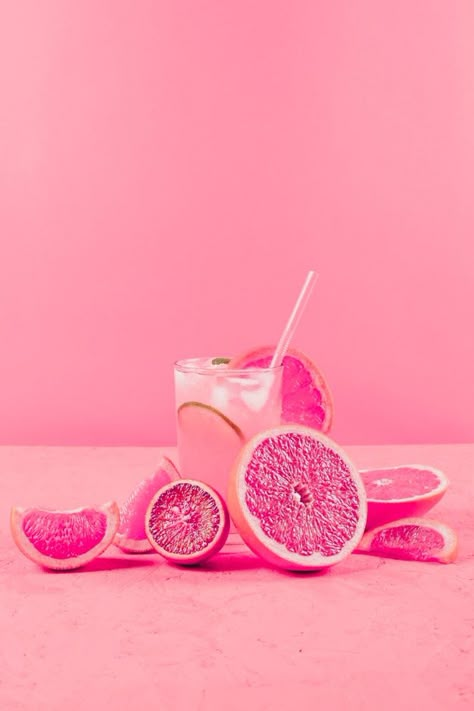 Grapefruit slices and glass of juice on ... | Free Photo #Freepik #freephoto #background #food #summer #pink Pink Grapefruit Aesthetic, Tiktok Background, Aesthetic Scenes, Cherry Wallpaper, Glass Of Juice, Textured Backdrop, Pink Backgrounds, Print Design Template, Background Food