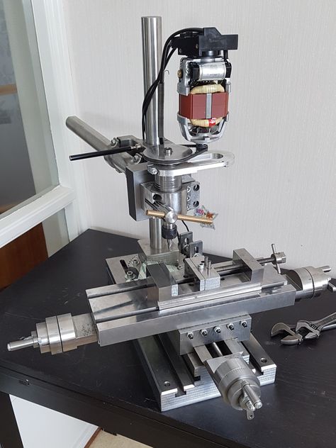 Diy Milling Machine, Small Milling Machine, Milling Machine Projects, Small Cnc Machine, Milling Machine For Sale, Metal Lathe Tools, Diy Lathe, Desktop Cnc, Machining Metal Projects