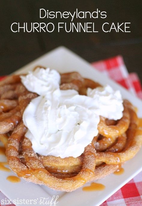 Copycat Disneyland Churro Funnel Cake Churro Dessert, Funnel Cake Bites, Homemade Funnel Cake, Funnel Cake Recipe, Cake Machine, Six Sisters Stuff, Cake Bites, Funnel Cake, Mini Donuts