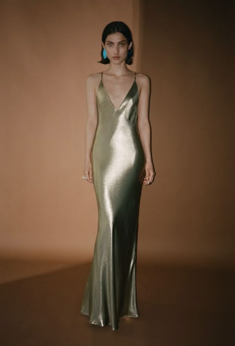 Silver Slip Dress, Corset Fashion Outfits, Galvan London, Runway Gowns, Resort 2023, Runway Dresses, Silky Dress, 2023 Collection, Metallic Dress