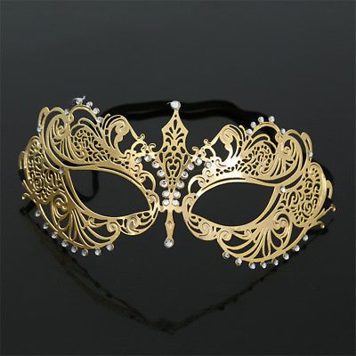 Foto 36 de 54 Gold Masquerade Mask, Masquerade Prom, Masquerade Ball Party, Venetian Masquerade Masks, Mask Aesthetic, Metal Mask, Ball Mask, Mask Drawing, Party Masks